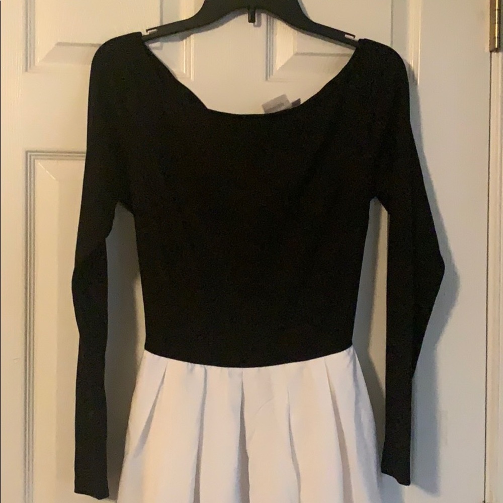 Black and white dress with a city landscape